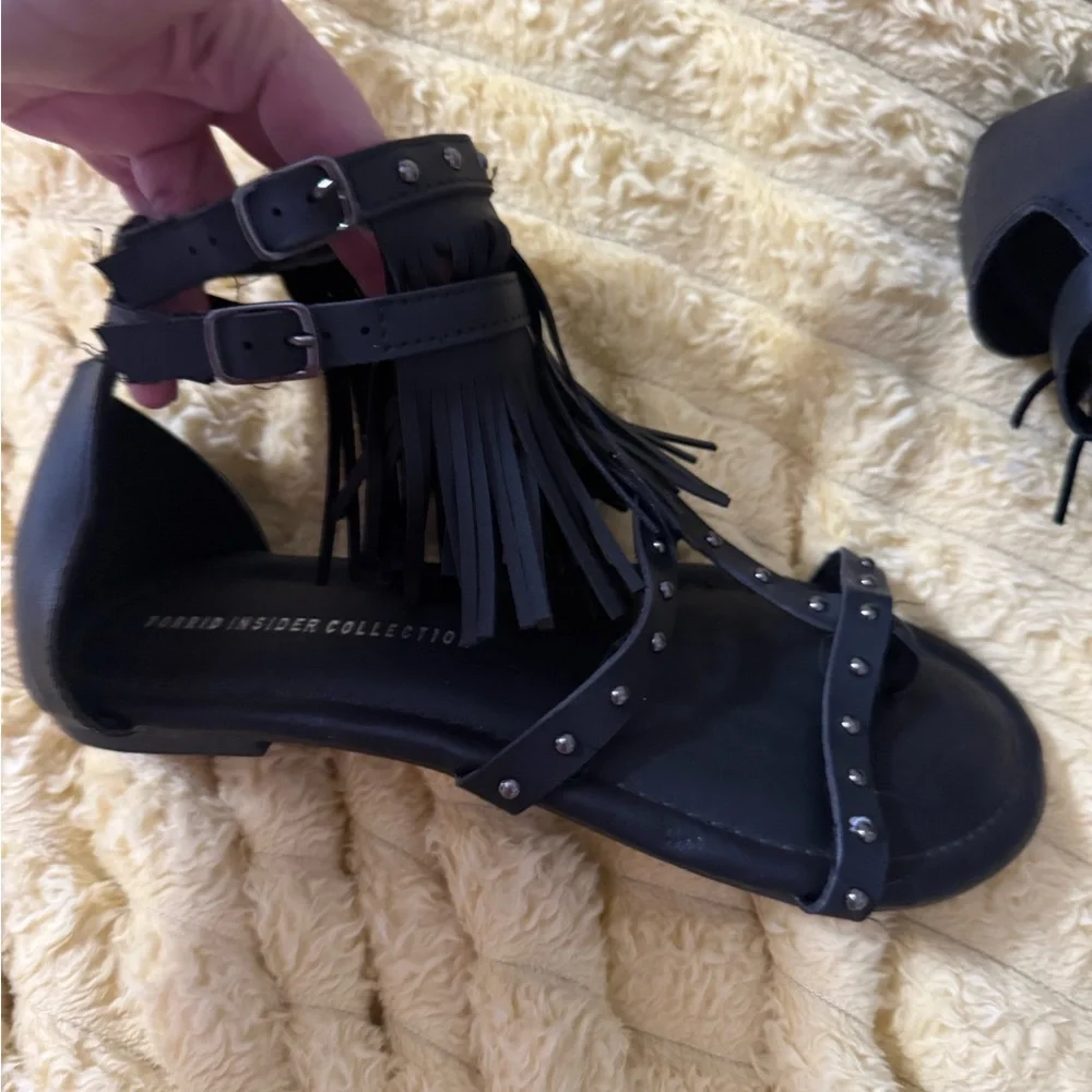 Women’s Torrid Black Fringe Sandals western Boho size 9 - Picture 2 of 7